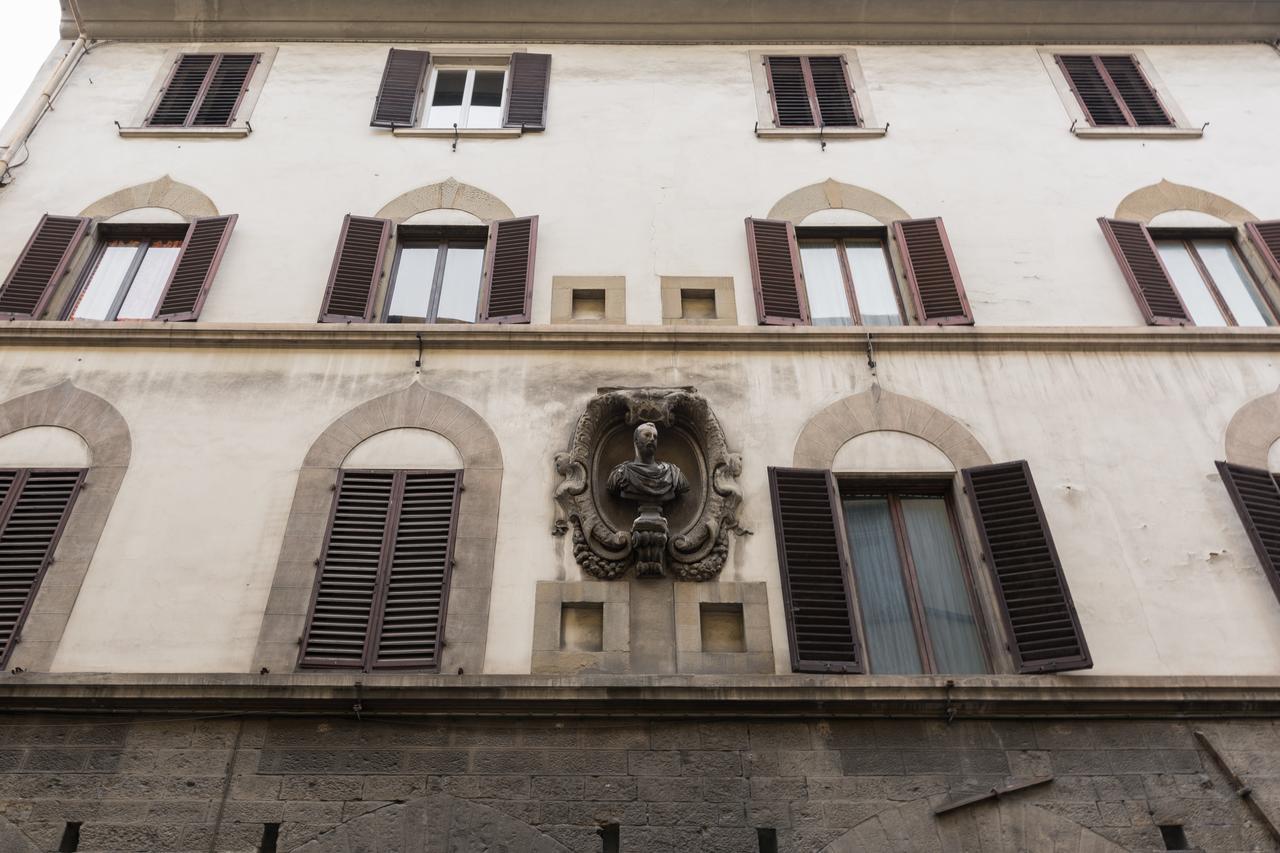 Old Bridge: Historical And Chic Apartment Florenz Exterior foto