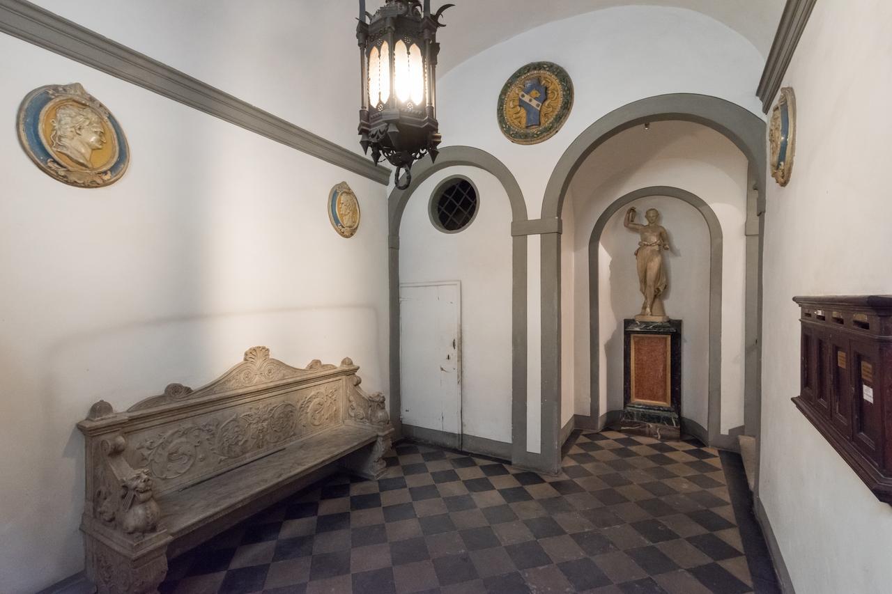 Old Bridge: Historical And Chic Apartment Florenz Exterior foto