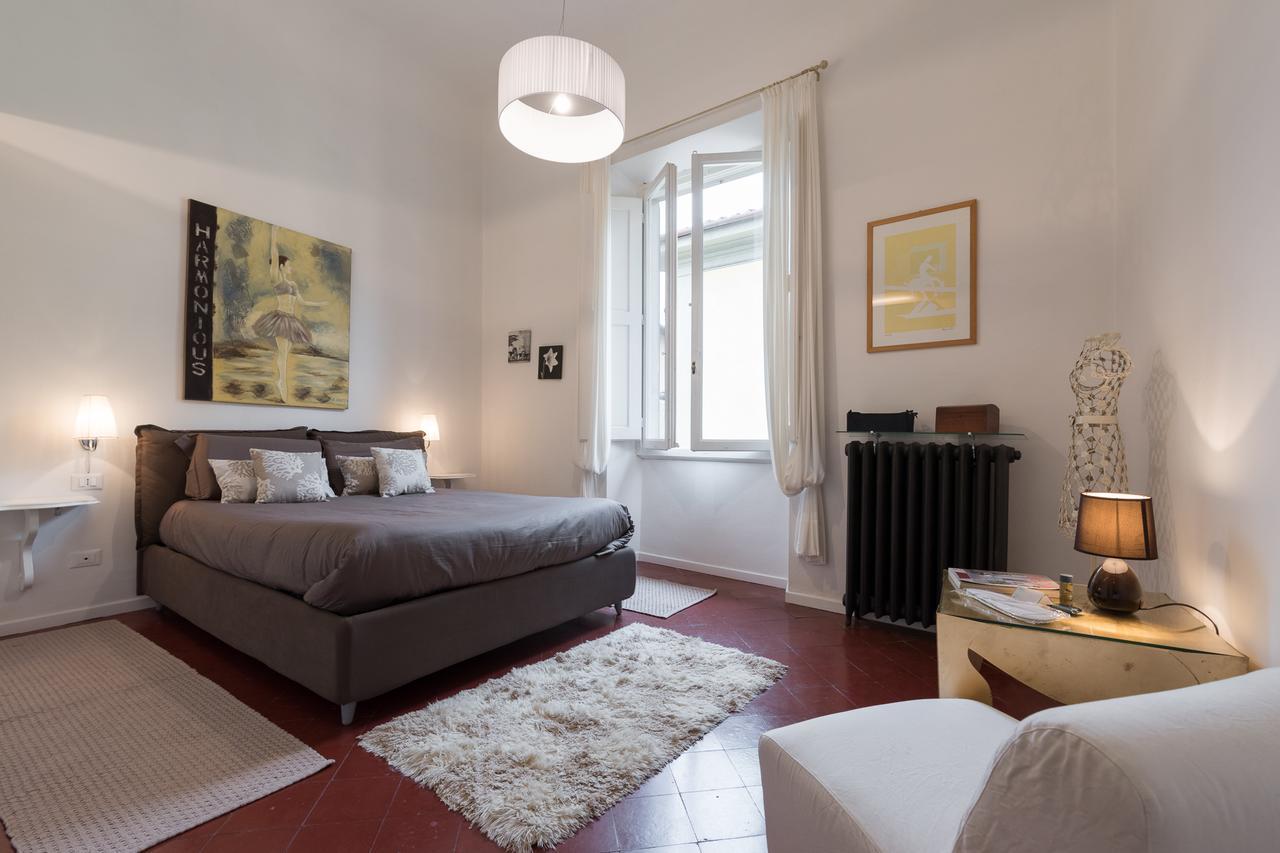 Old Bridge: Historical And Chic Apartment Florenz Exterior foto